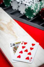 Studio kasino Dream Gaming dengan dealer langsung dan kamera multi-sudut di sinarplus62
